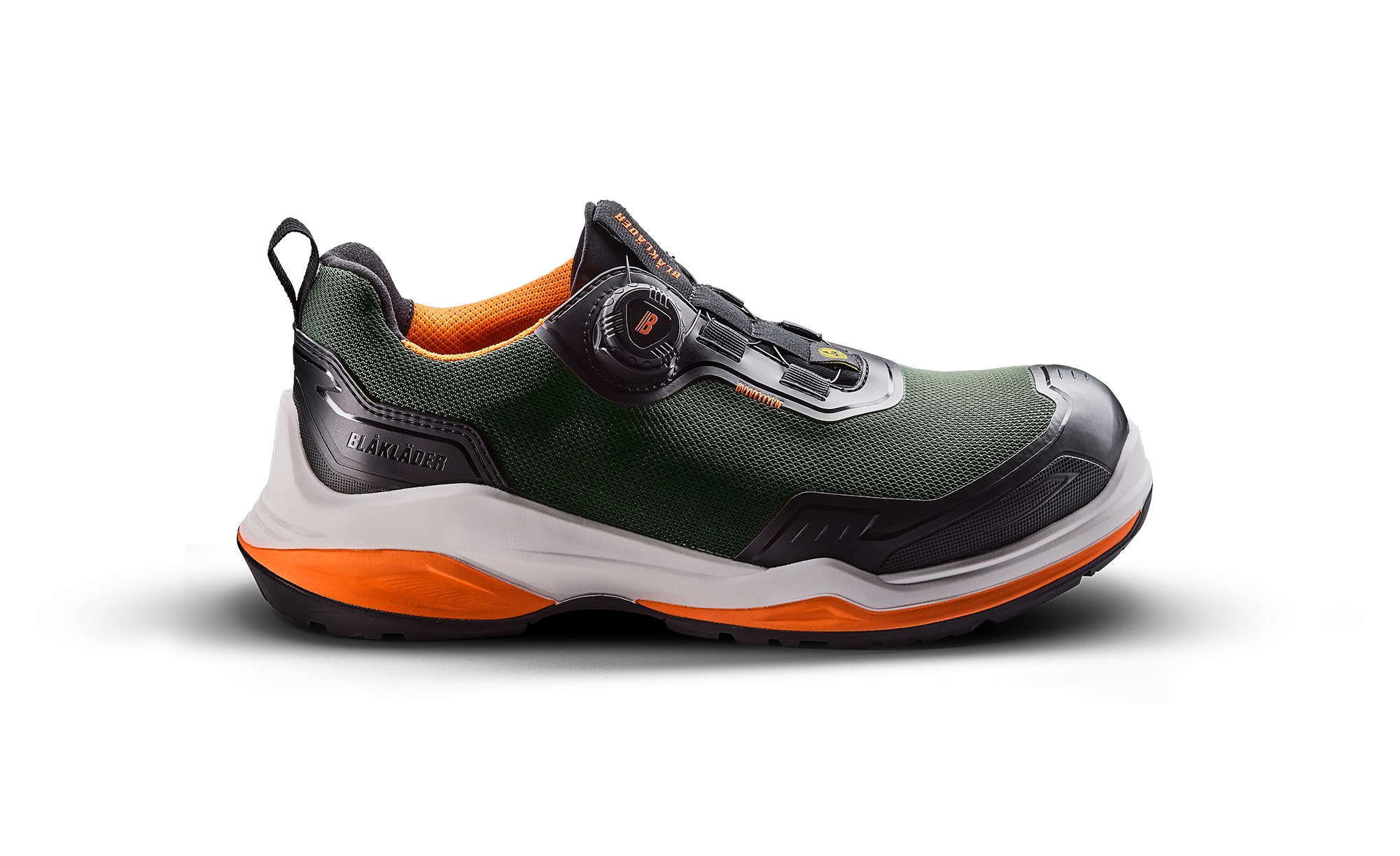 2486_STRIKER_NO-BACKGROUND